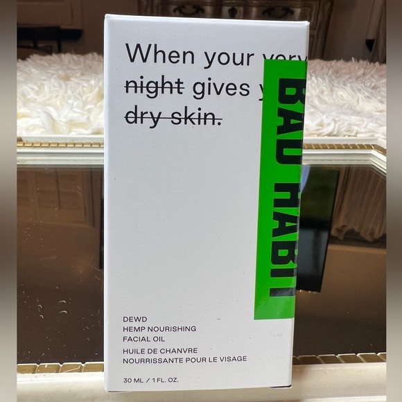 Skincare Full Sizes 4pc - Picture 5 of 5